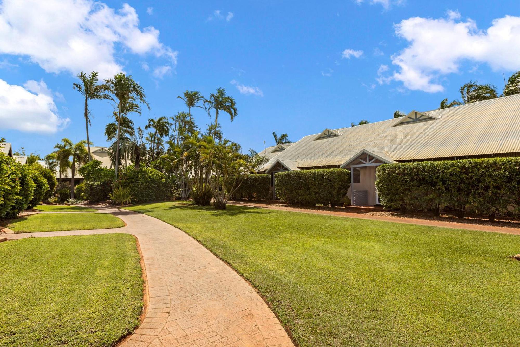 Cable Beach Apartments Broome Exterior photo